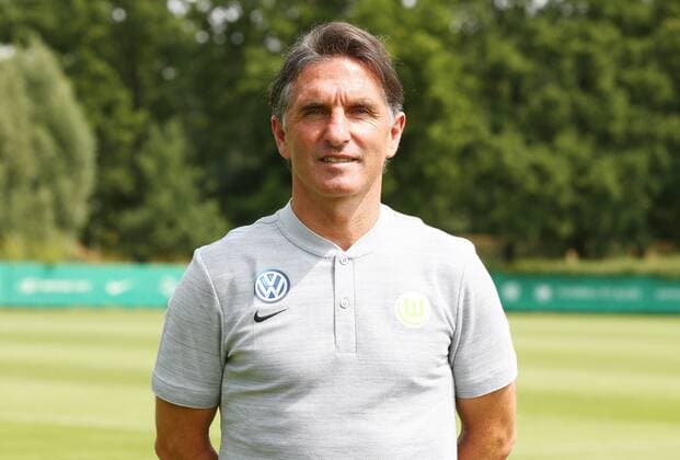 Coach Bruno Labbadia Sport Football Soccer DFL first 1 Bundesliga Mens Season 2018 2019 20 07 2018 VfL Wolfsburg Team photo Portrait date Squad Portrait Presentation Presentation Press event