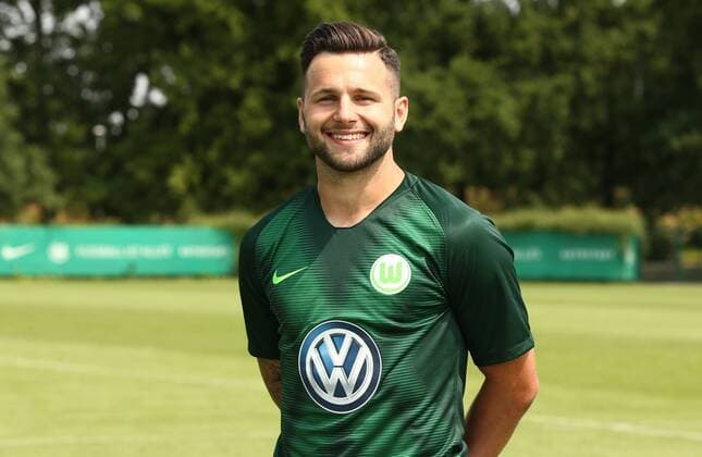 Renato Steffen Sport Football Soccer DFL first 1 Bundesliga Men Season 2018 2019 20 07 2018 VfL Wolfsburg Team portrait Portrait date Squad Portrait Presentation Presentation Press event