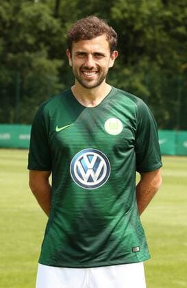 Admir Mehmedi Sport Football Soccer DFL first 1 Bundesliga Mens Season 2018 2019 20 07 2018 VfL Wolfsburg Team photo Portrait date Squad Portrait Presentation Presentation Press event