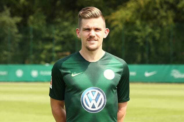 Sebastian Jung Sport Football Soccer DFL first 1 Bundesliga Men Season 2018 2019 20 07 2018 VfL Wolfsburg Team portrait Portrait date Squad Portrait Presentation Presentation Press event