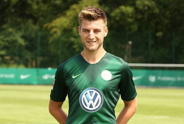 Robin Knoche Sport Football Soccer DFL first 1 Bundesliga Mens Season 2018 2019 20 07 2018 VfL Wolfsburg Team photo Portrait date Squad Portrait Presentation Presentation Press event