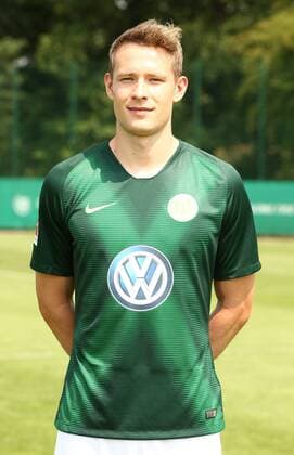 Paul Jaeckel Sport Football Soccer DFL first 1 Bundesliga Mens Season 2018 2019 20 07 2018 VfL Wolfsburg Team portrait Portrait date Squad Portrait Presentation Presentation Press event
