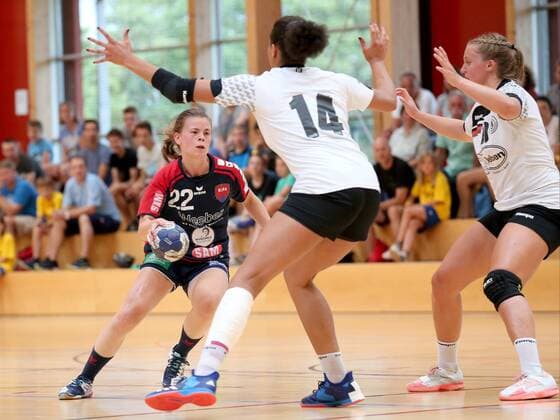 Marie Christine Beddies SG H2Ku Heerrenberg Kuties Aimee by Pereira Germany U18 Maxi Muehlner Germany U18 SG H2Ku Herrenberg Women vs Germany U18 Handball Esslinger Marktplatztunier 2018 Handball 20 07 2018 SG H2Ku Herrenberg Women vs Germany U18 Handball Esslinger Marktplatztunier 2018 Handball 20 07 2018 Echterdingen Copyright: xLangerx xEibner-Pressefotox EP_HLR
