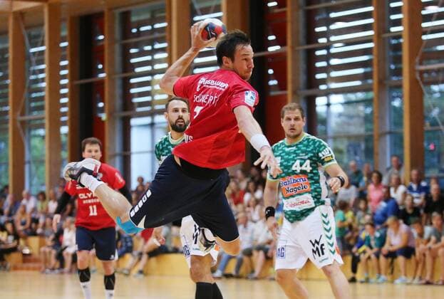 BAU 20 7 2018 Leinfelden Echterdingen Handball Fresh on Göppingen vs SG BBM Bietigheim Dominik Claus BBM middle