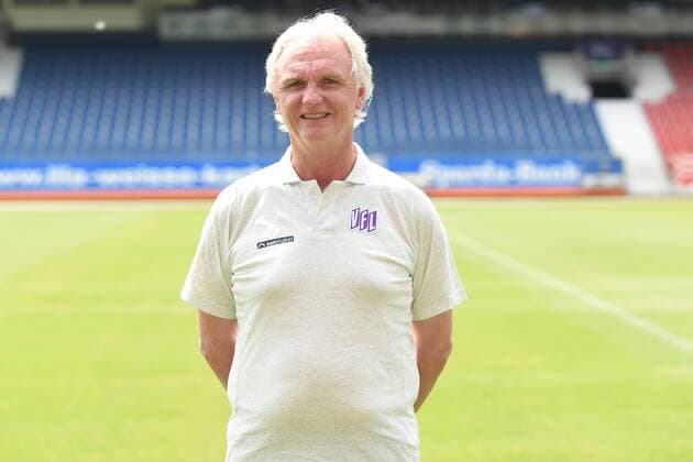 Football 3 League Portrait Date 2018 2019 VfL Osnabrück on 10 07 2018 at the Bremen Bridge in Osnabrück Sports psychologist Manfred Glüsenkamp Gluesenkamp VfL Osnabrueck MT