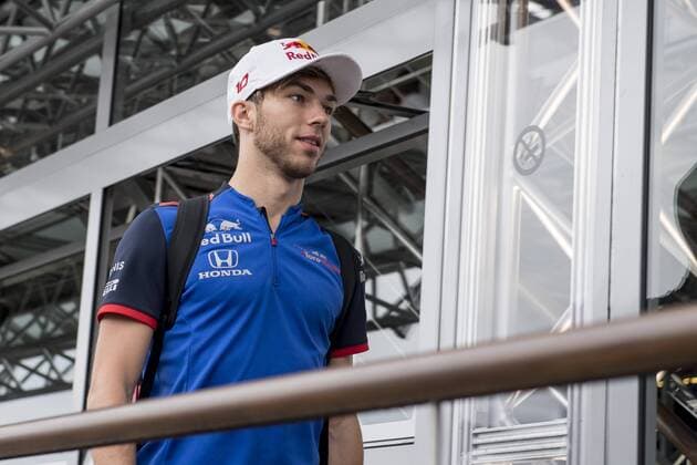 Motorsport Formula 1 Season 2018 2019 Qualifying on Saturday 21 07 2018 at the Hockenheimring in Hockenheim Germany Pierre Gasly Red Bull Toro Rosso Honda arrives at the track Copyright: xInderliedx