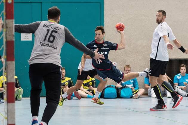 Barujcz Tatabanya KC 16 Dominik Claus SG BBM Bietigheim 07 SG BBM Bietigheim vs Tatabanya KC 53 Esslinger Marktplatz Tournament Reichstadt Cup 2018 Handballl DKB Men 1 Bundesliga Season 18 19 GER 21 07 2018 SG BBM Bietigheim vs Tatabanya KC 53 Esslinger Marktplatz Tournament Reichstadt Cup 2018 Handballl DKB Men 1 Bundesliga season 18 19 GER 21 07 2018 Esslingen Copyright: xEIBNER WolfgangxFrankx EP_WFK