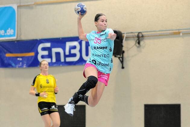 Julia Harsfalvi TusSies Metzingen 95 TusSies Metzingen Handball league match Preparation Esslinger Markplatzturniers 20 07 2018 Photo TBaur Eibner TusSies Metzingen vs. Schwaben Hornets Nellingen Esslingen Copyright: xEIBNER TobiasxBaurx EP_TBR