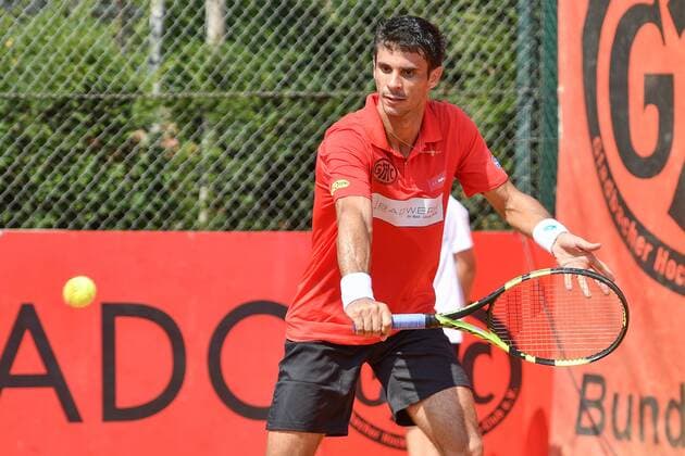 GER 1 Tennis Point Bundesliga Men Badwerk Gladbacher HTC vs HTC Blue White Krefeld e V 22 07 2018 Badwerk Gladbacher HTC GER 1 TP BL Badwerk Gladbacher HTC vs HTC Blue White Krefeld e V in picture 2 Dutra Silva Rogerio BRA on forehand strike nph Mauelshagen nph00321