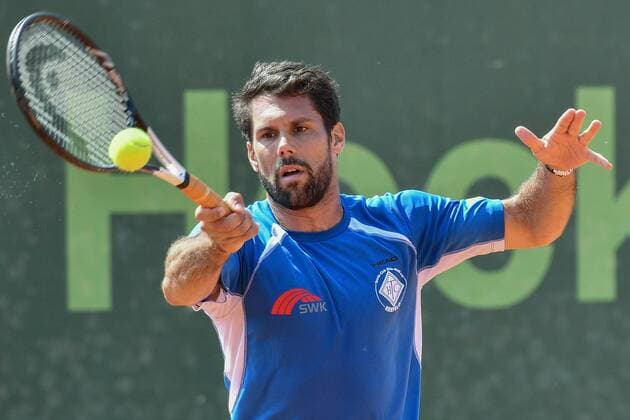 GER 1 Tennis Point Bundesliga Men Badwerk Gladbacher HTC vs HTC Blue White Krefeld e V 22 07 2018 Badwerk Gladbacher HTC GER 1 TP BL Badwerk Gladbacher HTC vs HTC Blue White Krefeld e V pictured Gaio Federico ITA on forehand strike nph Mauelshagen nph00321