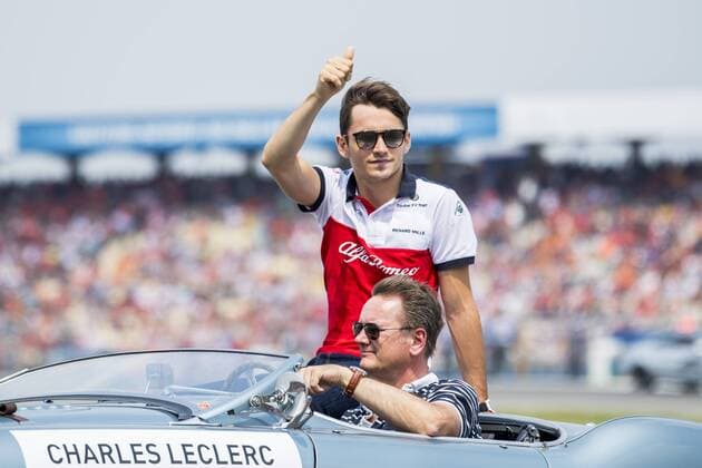 Motorsport Formula 1 Season 2018 2019 Race on Sunday 22 07 2018 at the Hockenheimring in Hockenheim Germany Charles Leclerc Alfa Romeo Sauber F1 Team beckons to the fans Copyright: xInderliedx