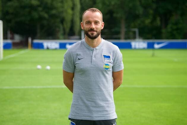 Admir Hamzagic Medical Assistant Hertha BSC Berlin 1 BL DFL Portrait Date 2018 2019