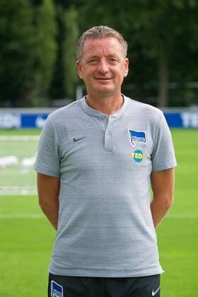 Rainer Widmayer Assistant Trainer Hertha BSC Berlin 1 BL DFL Portrait Date 2018 2019