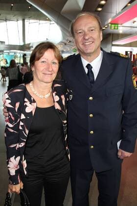 Hubertus Andrae Police President and wife Ursula Bavarian Sports Award 2018 in the BMW World in Munich on 21 07 2018