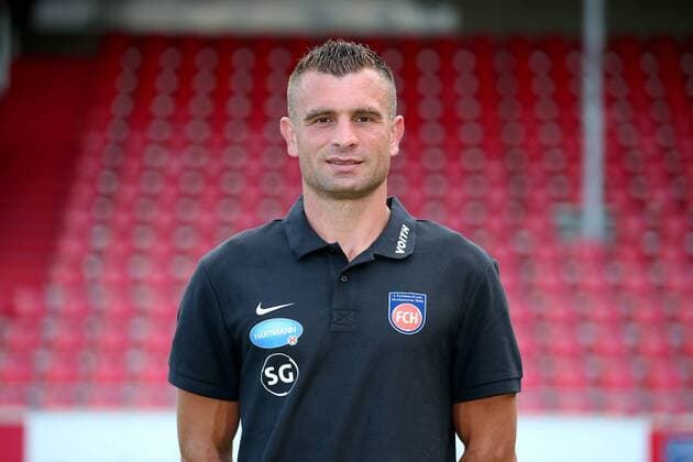 Co Manager Dieter Jarosch 1 FC Heidenheim 1 FC Heidenheim 2 Bundesliga Portraettermin 2018 2019 1 FC Heidenheim 2 Bundesliga Portraettermin 2018 2019 060 07 18 Heidenheim Copyright: xLangerx xEibner-Pressefotox EP_HLR