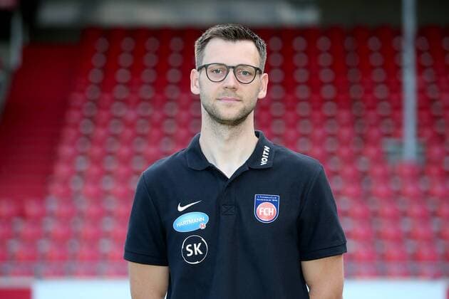Team physician Dr Stephan Kiebach 1 FC Heidenheim 1 FC Heidenheim 2 Bundesliga Portraettermin 2018 2019 1 FC Heidenheim 2 Bundesliga Portraettermin 2018 2019 060 07 18 Heidenheim Copyright: xLangerx xEibner-Pressefotox EP_HLR