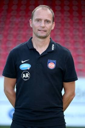 Team Manager Alexander Raaf 1 FC Heidenheim 1 FC Heidenheim 2 Bundesliga Portraettermin 2018 2019 1 FC Heidenheim 2 Bundesliga Portraettermin 2018 2019 060 07 18 Heidenheim Copyright: xLangerx xEibner-Pressefotox EP_HLR