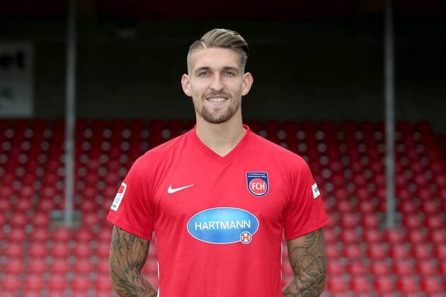 Robert Andrich 1 FC Heidenheim 2 Bundesliga Portraettermin 2018 2019 1 FC Heidenheim 2 Bundesliga Portraettermin 2018 2019 Heidenheim Copyright: xEIBNER HarryxLangerx EP_HLR