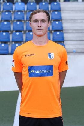 Goalkeeper Mario Seidel 1 FC Magdeburg 2 BL PortraÌttermin 2018 2019 official photo opportunity 1 FC Magdeburg in the MDCC Arena in Magdeburg Portrait Portrait Germany Football Mann Maenner GER 23 07 2018