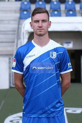 Steffen Schäfer 1 FC Magdeburg 2 BL PortraÌttermin 2018 2019 official photo opportunity 1 FC Magdeburg at the MDCC Arena in Magdeburg Portrait Portrait Germany Football Mann Maenner GER 23 07 2018