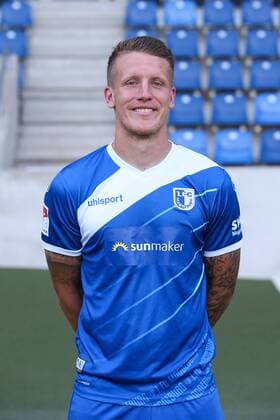 Richard Weil 1 FC Magdeburg 2 BL PortraÌttermin 2018 2019 official photo opportunity 1 FC Magdeburg in the MDCC Arena in Magdeburg Portrait Portrait Germany Football Mann Maenner GER 23 07 2018