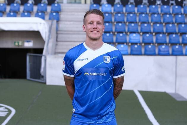Richard Weil 1 FC Magdeburg 2 BL PortraÌttermin 2018 2019 official photo opportunity 1 FC Magdeburg in the MDCC Arena in Magdeburg Portrait Portrait Germany Football Mann Maenner GER 23 07 2018