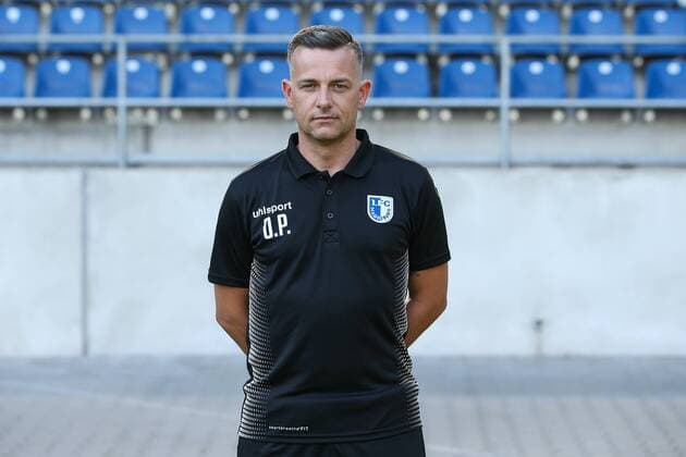 Team doctor Dr Oliver Poranzke 1 FC Magdeburg 2 BL PortraÌttermin 2018 2019 official photo opportunity 1 FC Magdeburg in the MDCC Arena in Magdeburg Portrait Portrait Germany Football Mann Maenner GER 23 07 2018