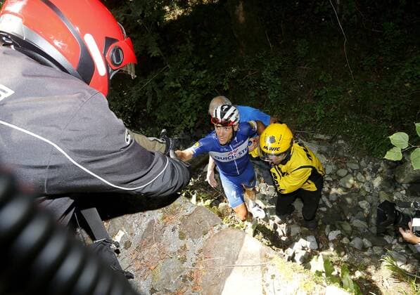 BAGNERES-DE-LUCHON, FRANCE - JULY 24 : crash GILBERT Philippe (BEL) of Quick - Step Floors during stage 16 of the 105th edition of the 2018 Tour de France cycling race, a stage of 218 kms between Carcassonne and Bagneres-De-Luchon on July 24, 2018 in Bagneres-De-Luchon, France, 24 07 2018 CYCLISME : Tour de France - Etape 16 - Carcassonne Bagneres De Luchon - 24 07 2018 PhotoNews Panoramic 