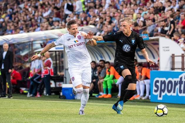 180724 Ciprian Deac of Cluj and Sören Rieks of Malmö FF competes for the ball during the UEFA Champions League qualifying match between Cluj and Malmö FF on July 24, 2018 in Cluj Photo Ludvig Thunman BILDBYRAN Code LT 35510  Copyright: LUDVIGxTHUNMAN BB180724LT031