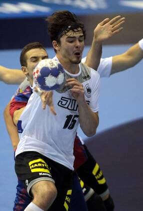 25.07.2018 Celje(Slovenia) Serbia-Germany EHF U20 Under 20 European men s handball championship main round Hendrik Schreiber(front) Germany : 