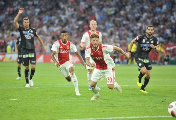 Champions League Ajax Amsterdam vs Sturm Graz Amsterdam The Netherlands 25th July 2018 Champions League Ajax Amsterdam vs Sturm Graz Ajax penalty in the second half. Lasse Schon chases the rebound and scores Ajax s second. 