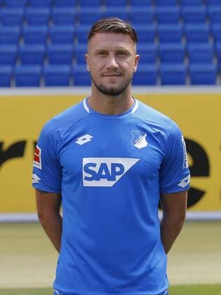 Ermin Bicakcic TSG 1899 Hoffenheim Portrait Date TSG 1899 Hoffenheim 2018 2019 Sinsheim GER 25 07 2018 Soccer 1 Bundesliga 2018 2019