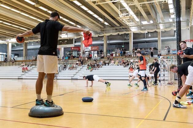 Warm up and stretching HBW Balingen Weilstetten Handball 2 Bundesliga Public Training 2018 2019 26 07 2018 HBW Balingen Weilstetten Handball 2 Bundesliga Public Training 2018 2019 26 07 2018 Balingen Copyright: xEIBNER SaschaxWaltherx EP_SWA