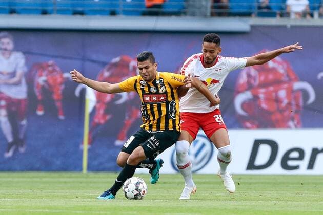 26 07 2018 xtgx Soccer Europa League Qualification 2 Round RB Leipzig BK Haecken emspor v l Paulinho Haecken 10 Mateus Cunha Leipzig 20 duel fight tackle Leipzig