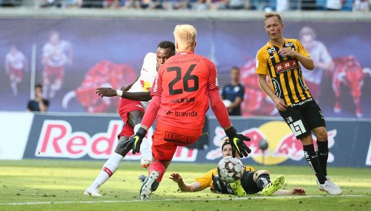 RB Leipzig BK Haecken Soccer Euro League Qualifiers Leipzig 26 07 2018 Red Bull Arena Soccer UEFA Euro League Qualification 2 Round First leg RB Leipzig vs BK Häcken Pictured Goal for RB Leipzig Bruma 17 RB Leipzig scored 26 goals against 1 goalkeeper Peter Abrahamsson