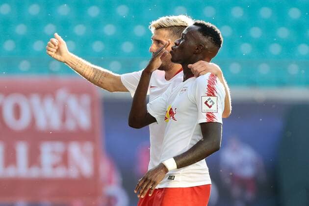 26 07 2018 xtgx Soccer Europa League Qualification 2 Round RB Leipzig BK Haecken emspor v Kevin Kampl Leipzig 44 Bruma Leipzig 17 Cheers Torjubel celebrates over the gate celebrate the goal celebration after 1 0 Leipzig