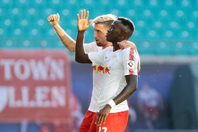26 07 2018 xtgx Soccer Europa League Qualification 2 Round RB Leipzig BK Haecken emspor v Kevin Kampl Leipzig 44 Bruma Leipzig 17 Cheers Torjubel celebrates over the gate celebrate the goal celebration after 1 0 Leipzig