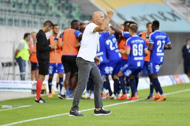26 07 2018 St Gallen Switzerland Football Men Season 2018 2019 Europaleague Qualifying St Gallen Sarpsborg 08 FF In the picture coach Peter Zeidler FC St Gallen back cheered the Norwegian action