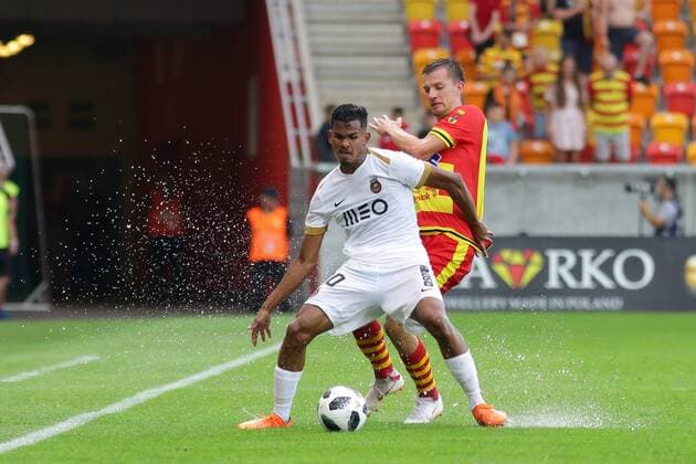 Fußball, EL Qualifikation, Jagiellonia Bialystok - FC Rio Ave BIALYSTOK 26.07.2018 PILKA NOZNA FOOTBALL LIGA EUROPY II RUNDA KWALIFIKACJI SECOND ROUND QUALIFICATION UEFA EUROPA LEAGUE JAGIELLONIA BIALYSTOK - RIO AVE FC NZ WANDERSON GALENO Lukasz Burliga FOT. MACIEJ GILEWSKI 058sport.pl NEWSPIX.PL --- Newspix.pl  201807026GIL015