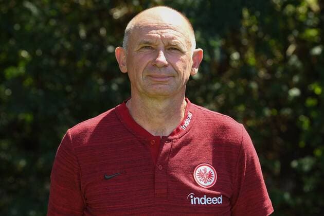 26 07 2018 xjhx Football 1 Bundesliga Eintracht Frankfurt Photo candidacy Season 2018 2019 1 BL PortraÌttermin Igor Simonov Materials Manager Eintracht Frankfurt Frankfurt am Main