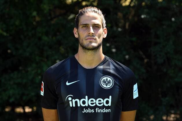 26 07 2018 xjhx Football 1 Bundesliga Eintracht Frankfurt Photo contest season 2018 2019 1 BL PortraÌttermin Goncalo Paciencia Eintracht Frankfurt Frankfurt am Main