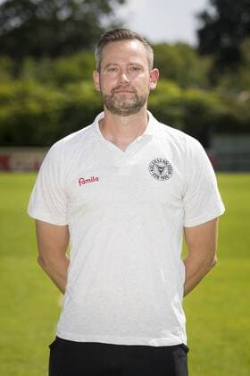 Head Physiotherapy Tim Hoeper KSV Holstein Kiel 2 BL PortraÌttermin 2018 2019 Kiel Schleswig Holstein Germany CITTI FOOTBALL PARK Copyright: xAgentur54GradFelixxKoenigx