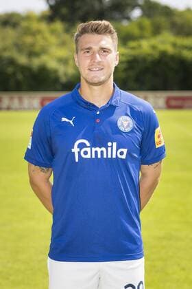 Benjamin Girth KSV Holstein Kiel 2 BL PortraÌttermin 2018 2019 Kiel Schleswig Holstein Germany CITTI FOOTBALL PARK Copyright: xAgentur54GradFelixxKoenigx