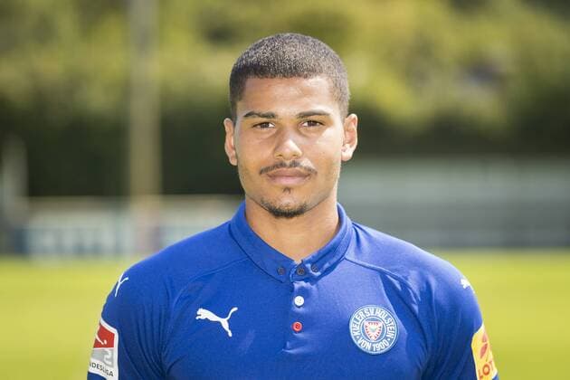 Noah Awuku KSV Holstein Kiel 2 BL PortraÌttermin 2018 2019 Kiel Schleswig Holstein Germany CITTI FOOTBALL PARK Copyright: xAgentur54GradFelixxKoenigx