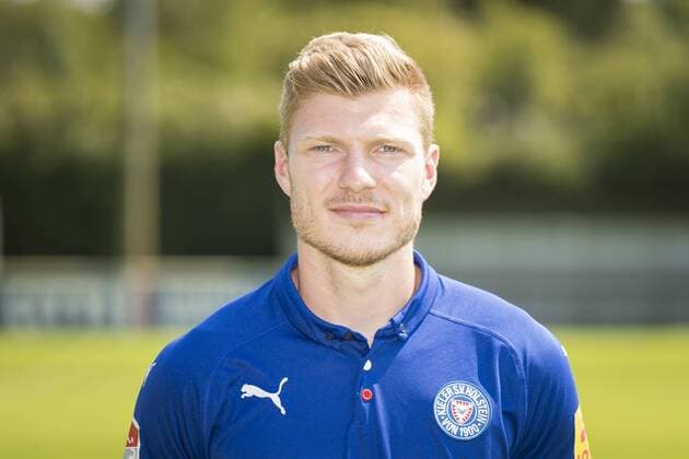 Alexander Muehling KSV Holstein Kiel 2 BL PortraÌttermin 2018 2019 Kiel Schleswig Holstein Germany CITTI FOOTBALL PARK Copyright: xAgentur54GradFelixxKoenigx