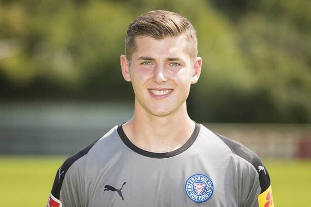 Timon Weiner KSV Holstein Kiel 2 BL PortraÌttermin 2018 2019 Kiel Schleswig Holstein Germany CITTI FOOTBALL PARK Copyright: xAgentur54GradFelixxKoenigx