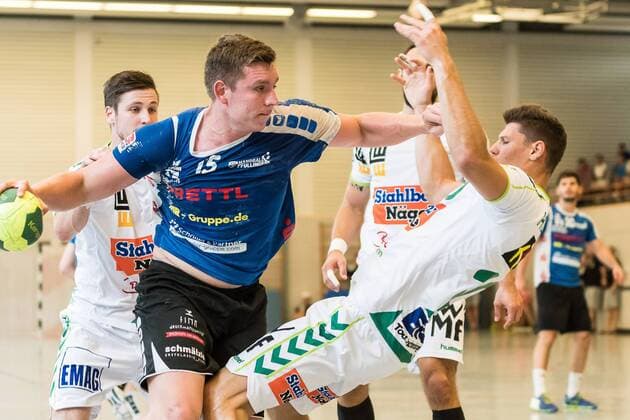 Paul Prinz VfL Pfullingen 15 Sebastian Heymann Frisch On Goeppingen 10 FRESH ON Goeppingen vs VfL Pfullingen 24 Sparkassen Cup Handballl DKB Men 1 Bundesliga 3 League Season 18 19 GER 27 07 2018 FRISCH AUF Goeppingen vs VfL Pfullingen 24 Sparkassen Cup Handballl DKB Men 1 Bundesliga 3 Liga Season 18 19 GER 27 07 2018 Altensteig Copyright: xEIBNER WolfgangxFrankx EP_WFK