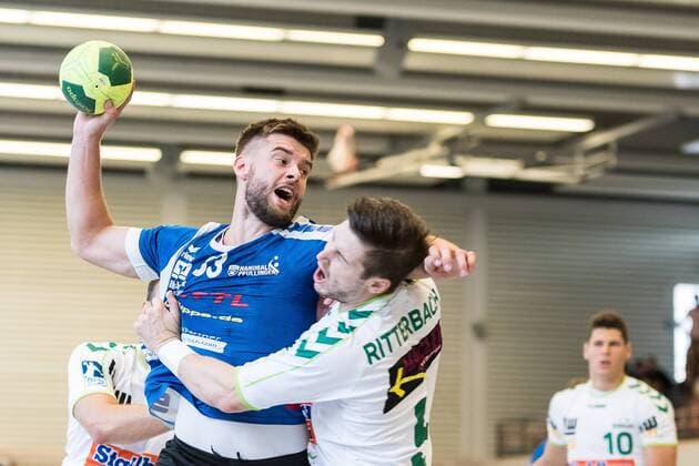 Lukas List VfL Pfullingen 33 Joscha Ritterbach Frisch On Goeppingen 05 FRISCH ON Goeppingen vs VfL Pfullingen 24 Sparkassen Cup Handballl DKB Men 1 Bundesliga 3 League Season 18 19 GER 27 07 2018 FRISCH AUF Goeppingen vs VfL Pfullingen 24 Sparkassen Cup Handballl DKB Men 1 Bundesliga 3 Liga Season 18 19 GER 27 07 2018 Altensteig Copyright: xEIBNER WolfgangxFrankx EP_WFK