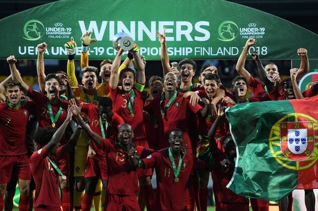 Sport Themen der Woche KW30 Sport Bilder des Tages Portugal victory celebrations after their Italy - Portugal European Under-19 Championship 2018 final at the Seinäjoki stadium, Finland. July 29, 2018. (Jussi Eskola Newspix24)  Copyright: xJussixEskolax NP24_00310073