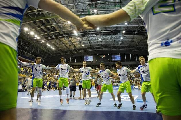 29 07 2018 Arena Zlatorog Celje SLO EHF EURO U20 France vs Slovenia Final in the picture Players of Slovenia celebrate win against France during the final match of the EHF men s handball European U20 Championship between France vs Slovenia at the Arena Zlatorog in Celje Slovenia on 2018 07 29 Celje  EX_SPIDA